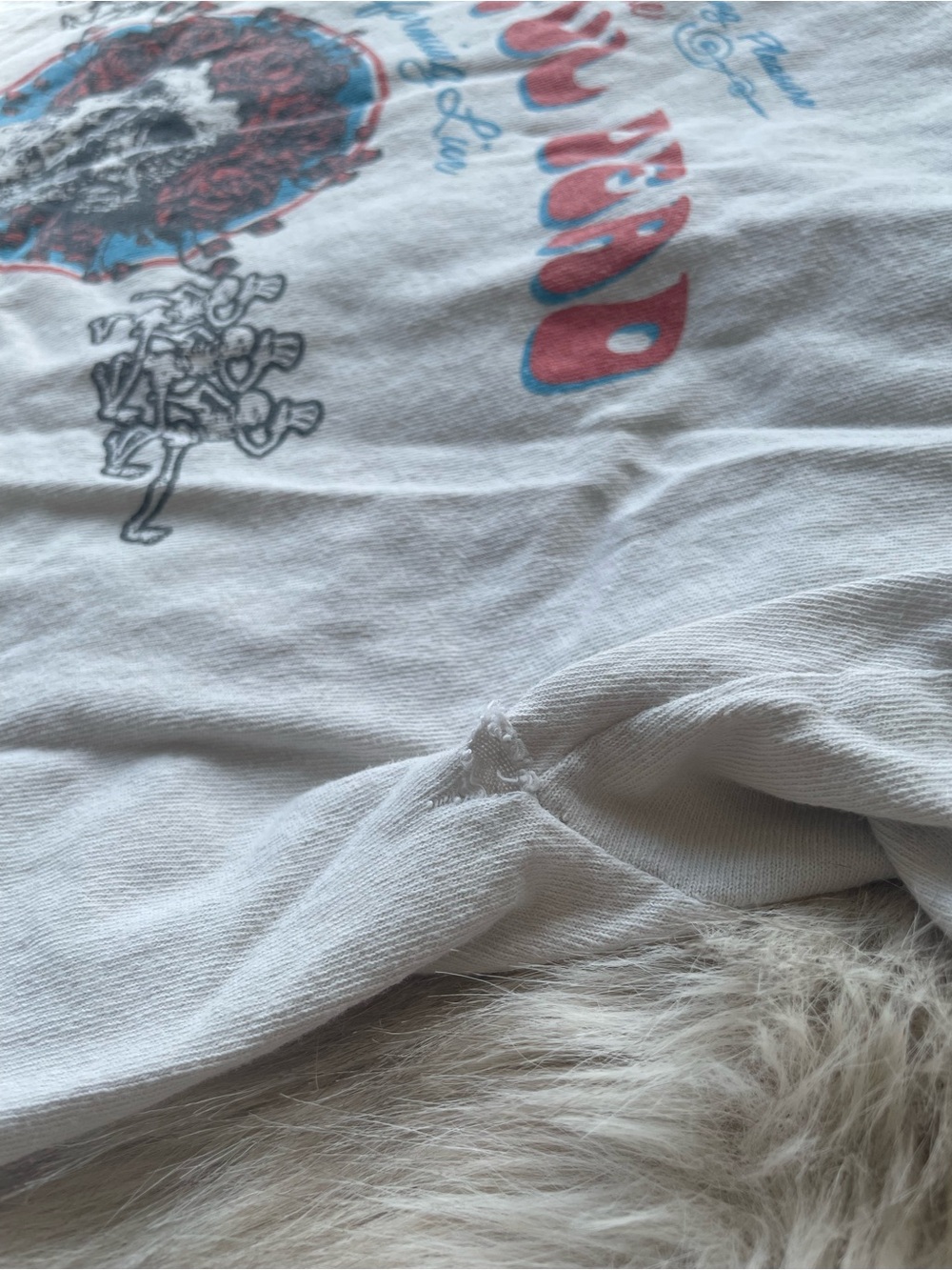 Grateful Dead Summer Tour 1987 Tee - White with Red/Blue Graphic - Picture 2 of 3
